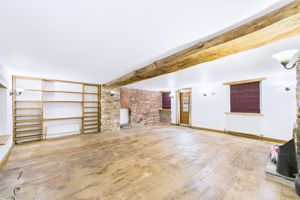 Living room- click for photo gallery